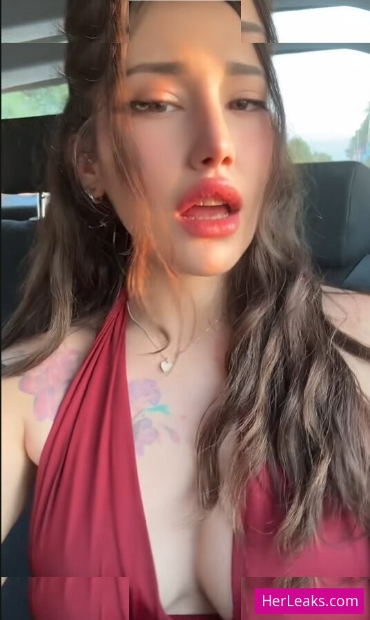 Özge Azunyan - Image 68