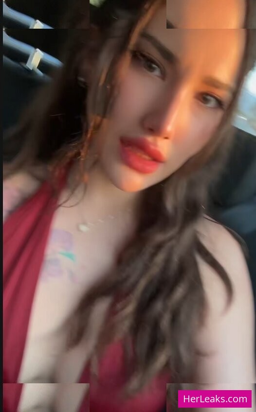 Özge Azunyan - Image 67