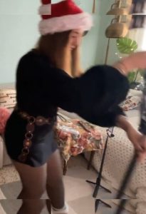 Özge Azunyan - Image 161