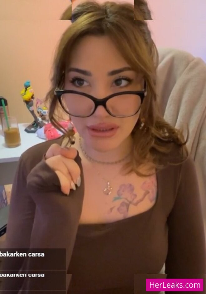 Özge Azunyan - Image 22