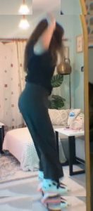 Özge Azunyan - Image 138