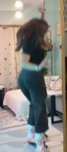 Özge Azunyan - Image 137