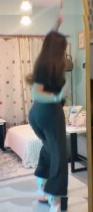 Özge Azunyan - Image 136