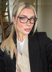 Pauline Caspari - Image 29