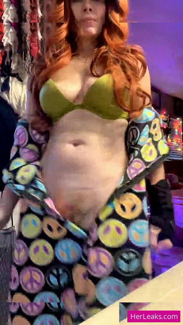Phoebe Price - Image 318