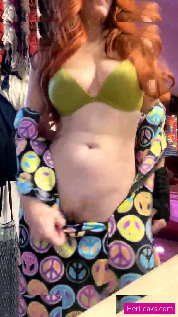 Phoebe Price - Image 316