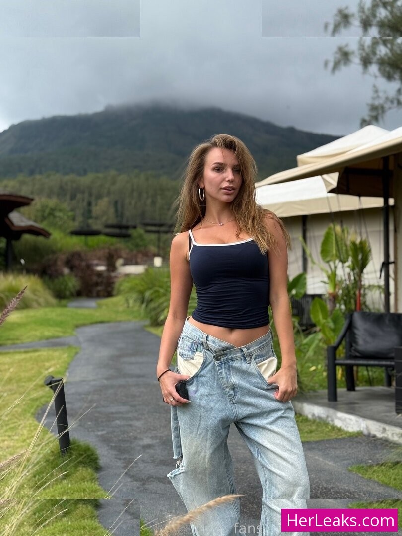 Sandra Sy - Image 151