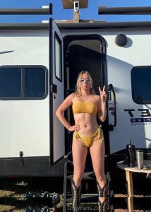 Sara Jean Underwood - Image 93