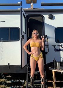 Sara Jean Underwood - Image 86