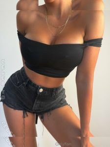 Sarrie Noir - Image 27