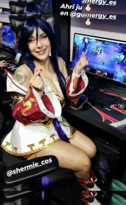 Shermie Cosplay - Image 91