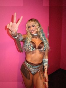 Sol Ruca - Image 364