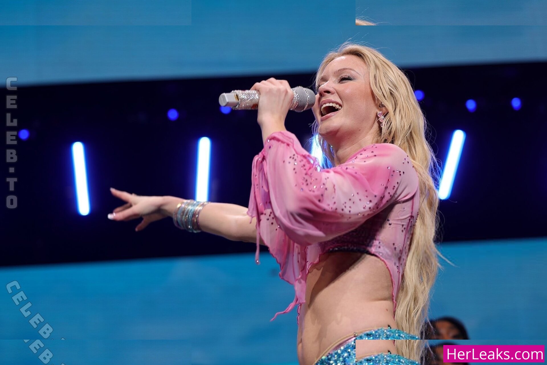 Zara Larsson - Image 31