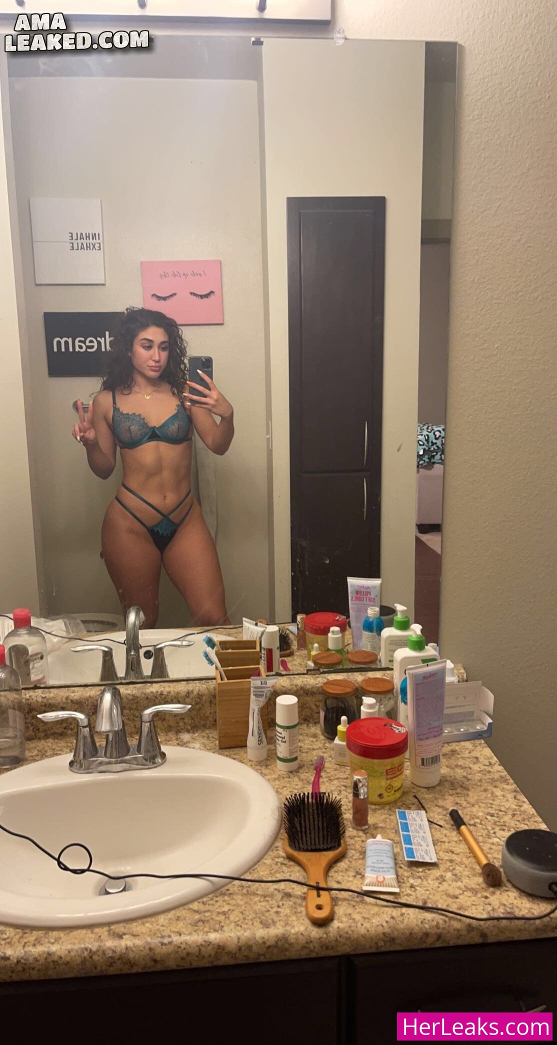 Leana Deeb - Image 3