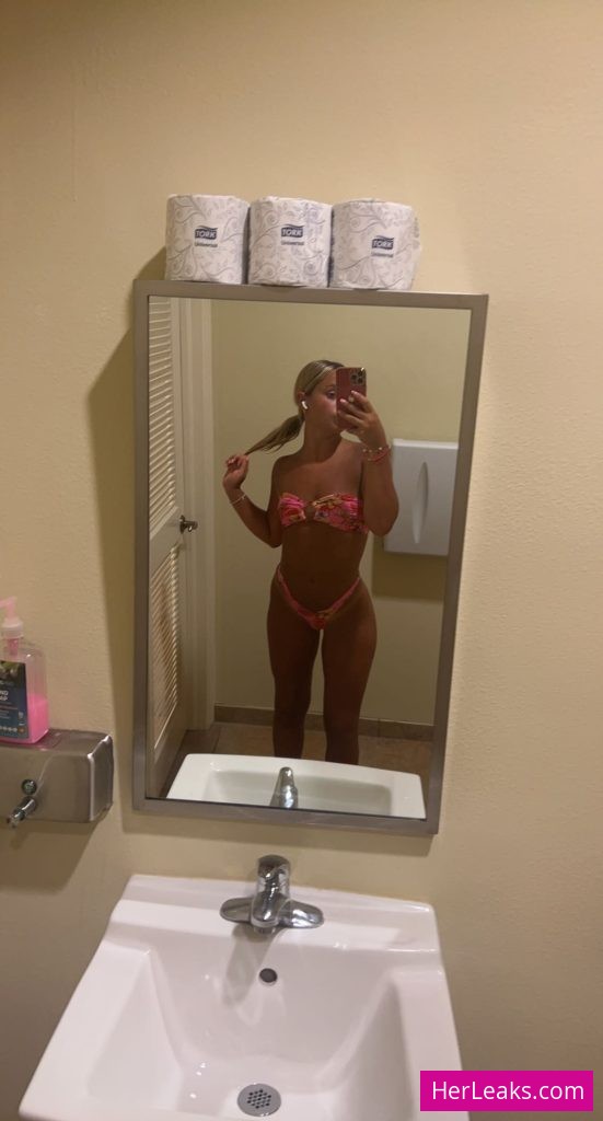 Brianne Cannataro - Image 259