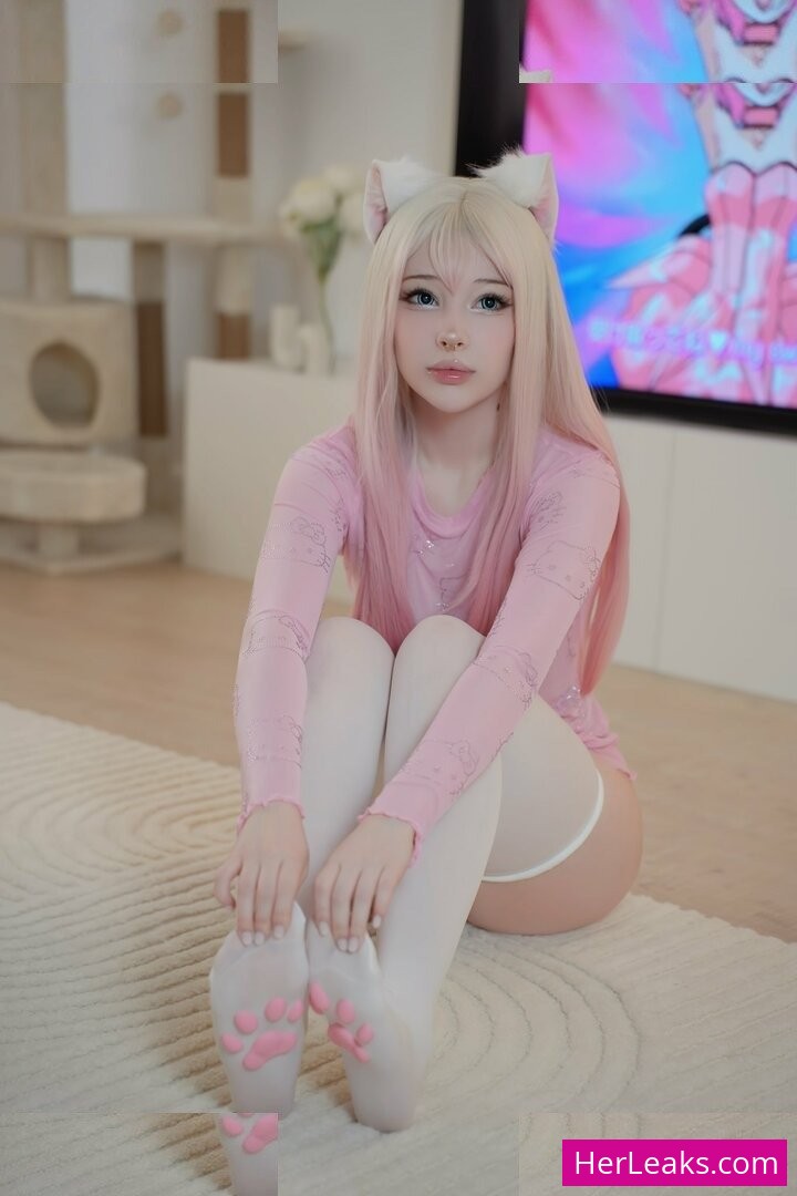 Alina Kim - Image 185