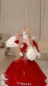 Alina Kim - Image 169