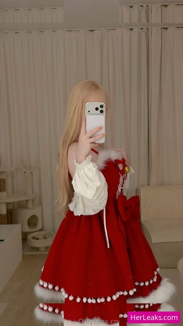 Alina Kim - Image 167