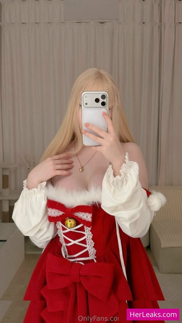 Alina Kim - Image 161