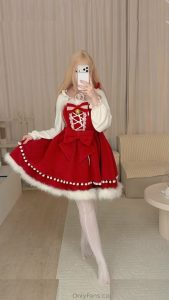 Alina Kim - Image 154