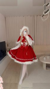 Alina Kim - Image 143