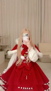 Alina Kim - Image 142