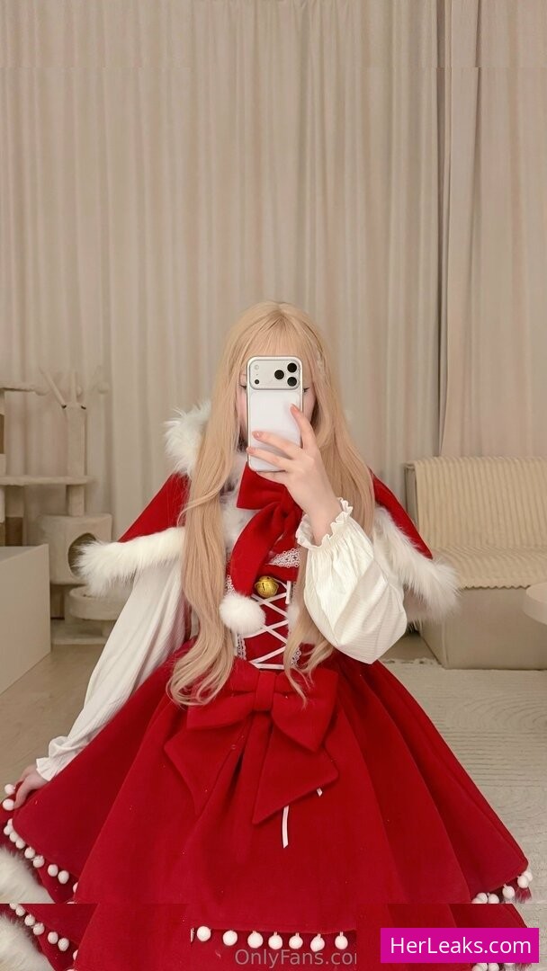 Alina Kim - Image 142