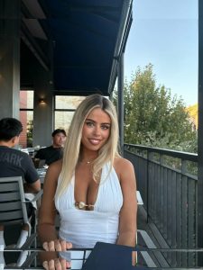 amelie_browne22 - Image 25