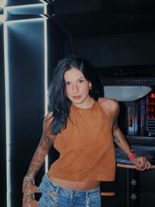 Ana Castela - Image 101