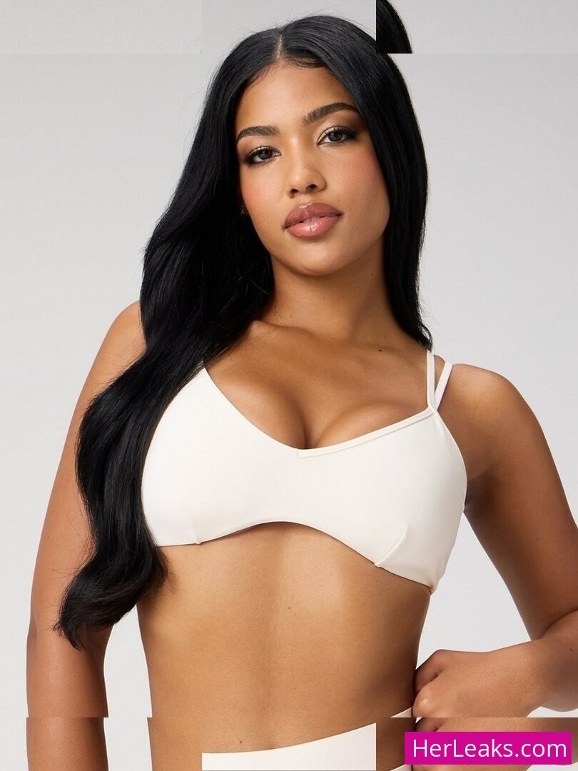 Andreina Santos - Image 46