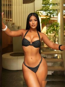 Andreina Santos - Image 37
