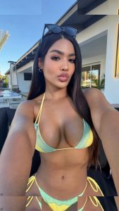 Andreina Santos - Image 24