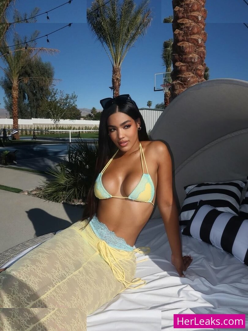 Andreina Santos - Image 17