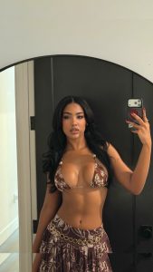 Andreina Santos - Image 14