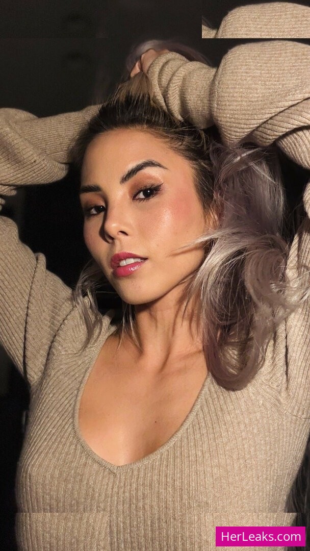 Anna Akana - Image 80