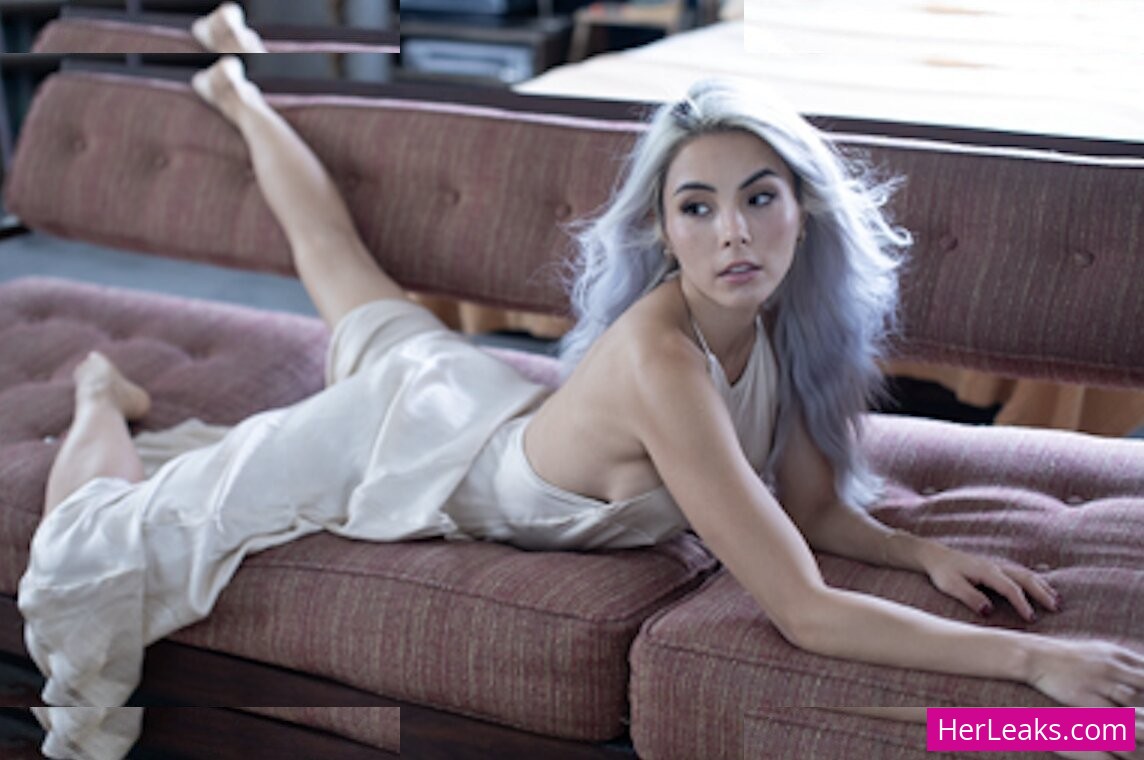 Anna Akana - Image 75