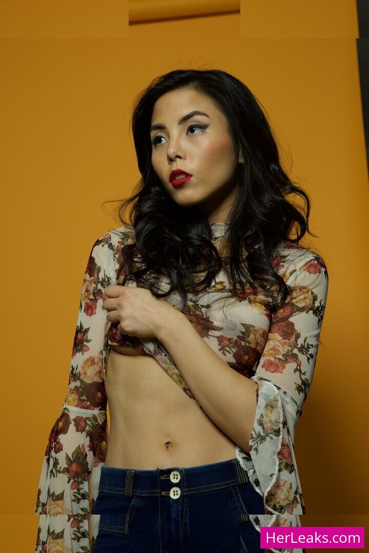 Anna Akana - Image 48