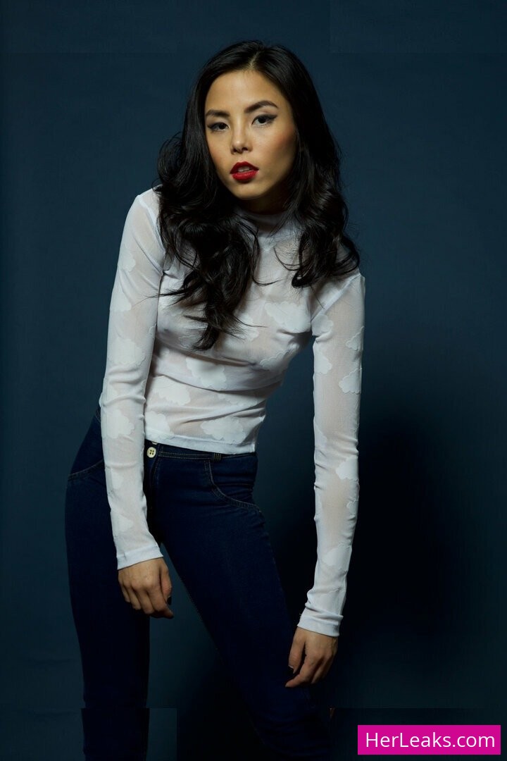 Anna Akana - Image 43