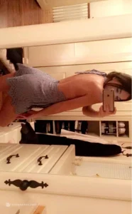 Anna Bae - Image 5