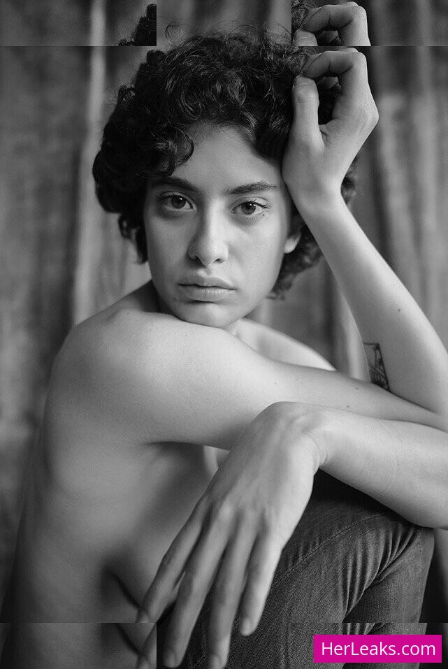 Anna Pittureri - Image 152