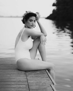 Anna Pittureri - Image 141