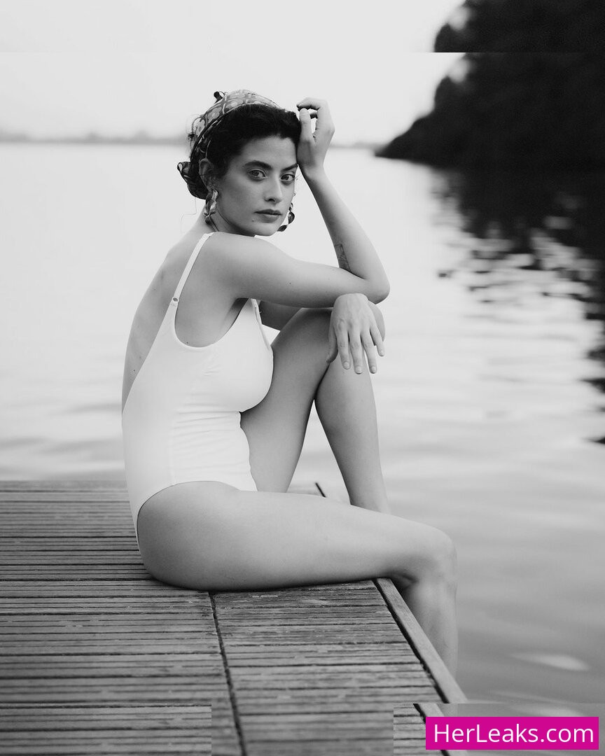 Anna Pittureri - Image 141