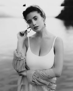 Anna Pittureri - Image 139