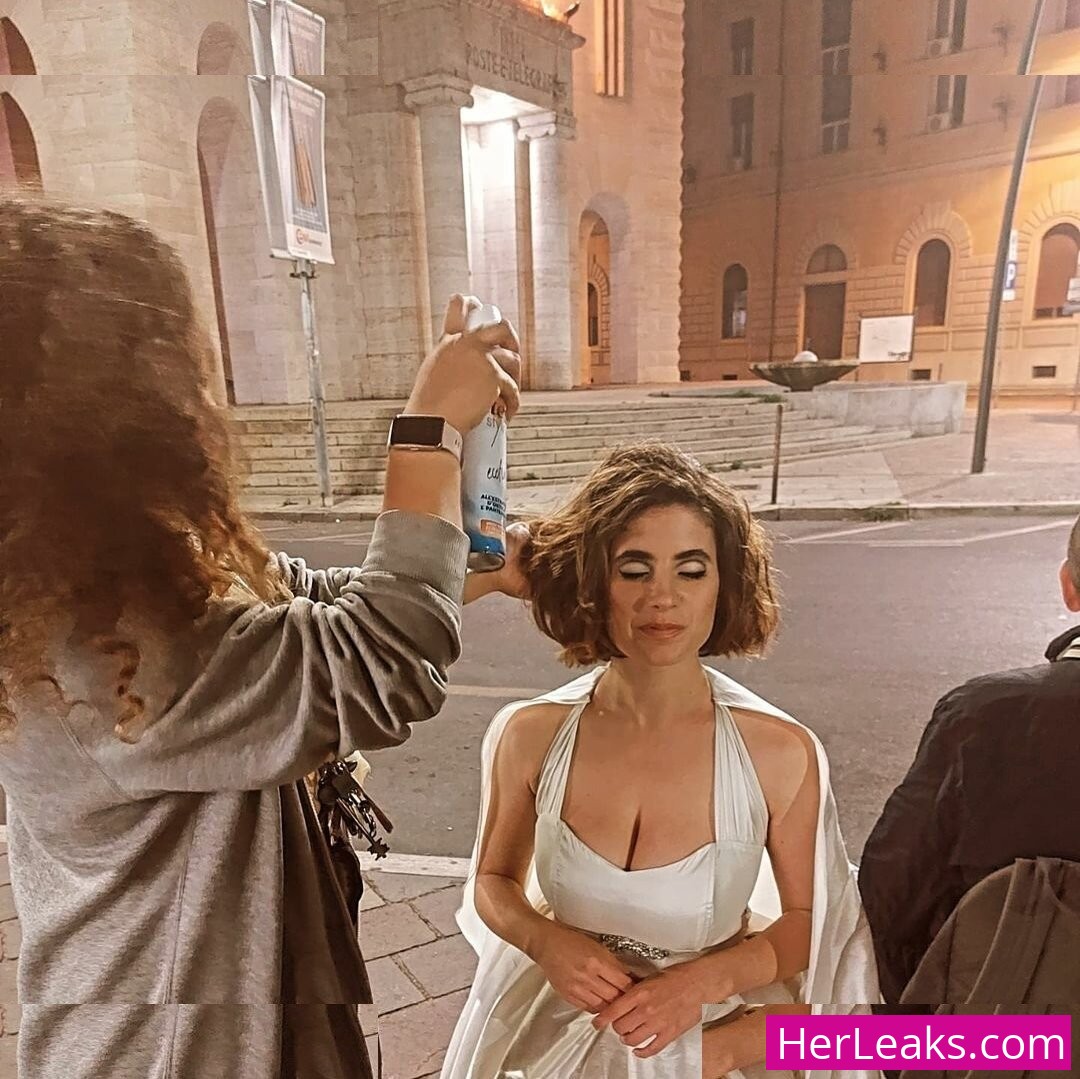 Anna Pittureri - Image 137