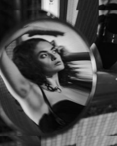 Anna Pittureri - Image 127
