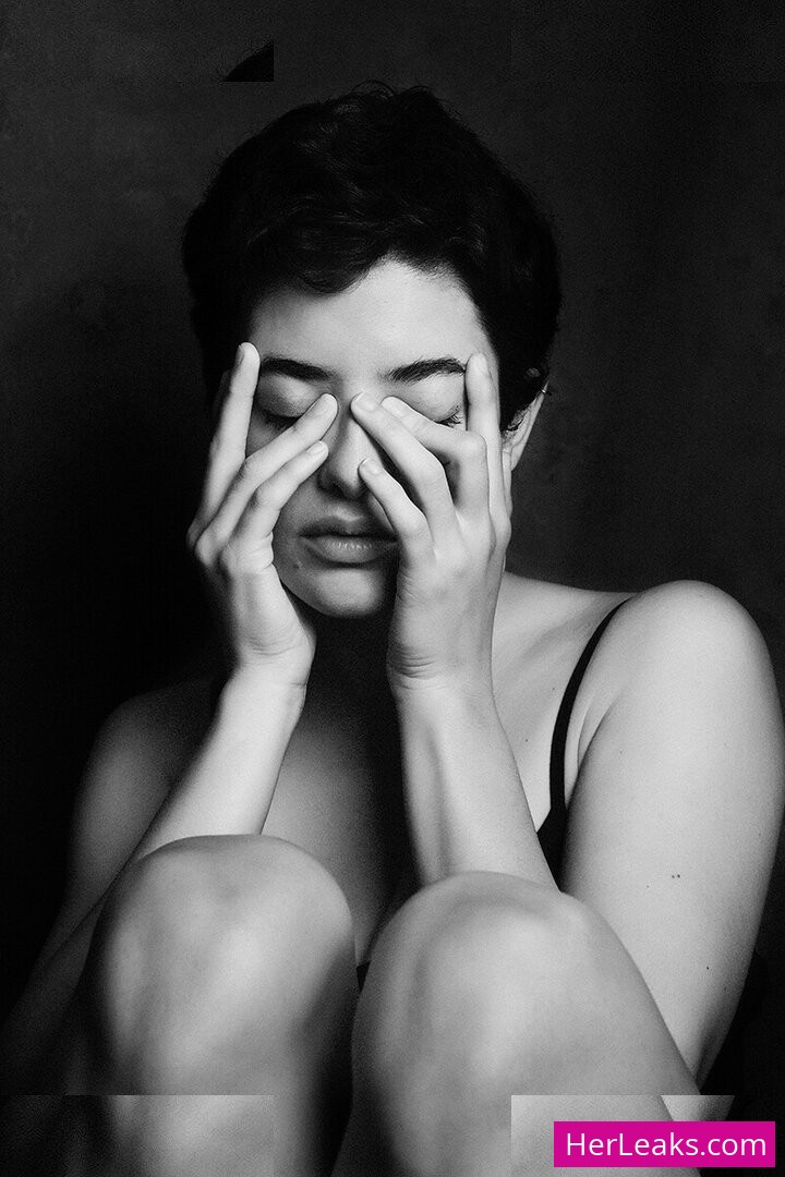 Anna Pittureri - Image 105