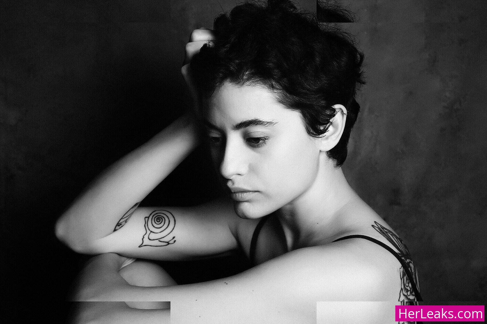 Anna Pittureri - Image 103