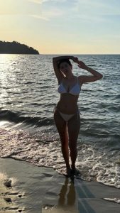 Anna Pittureri - Image 66