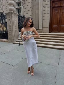 Antonia Gentry - Image 11