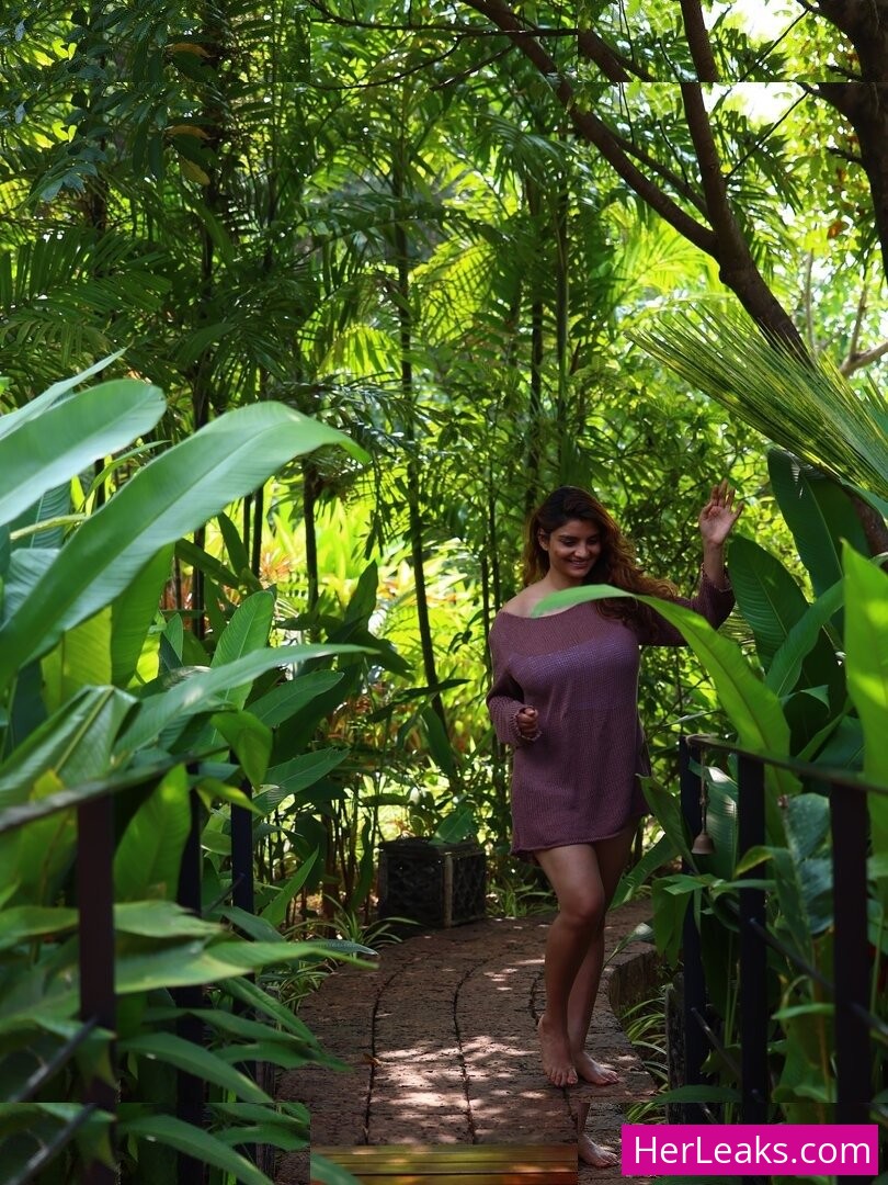 Anveshi Jain - Image 87